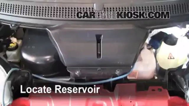 2009 Smart Fortwo Passion Cabrio 1.0L 3 Cyl. Liquide essuie-glace Ajouter du liquide